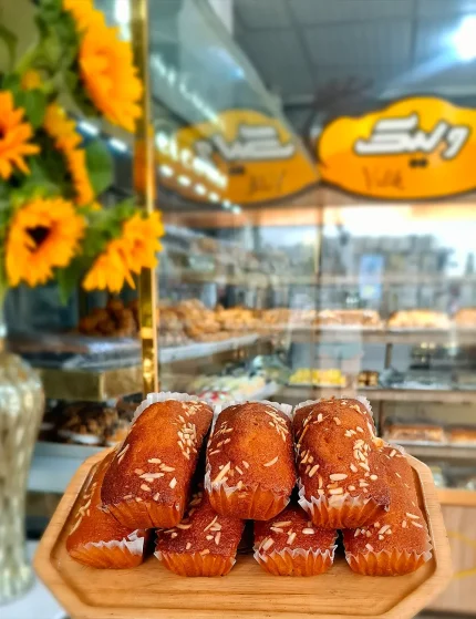 کیک دانش‌ آموزی